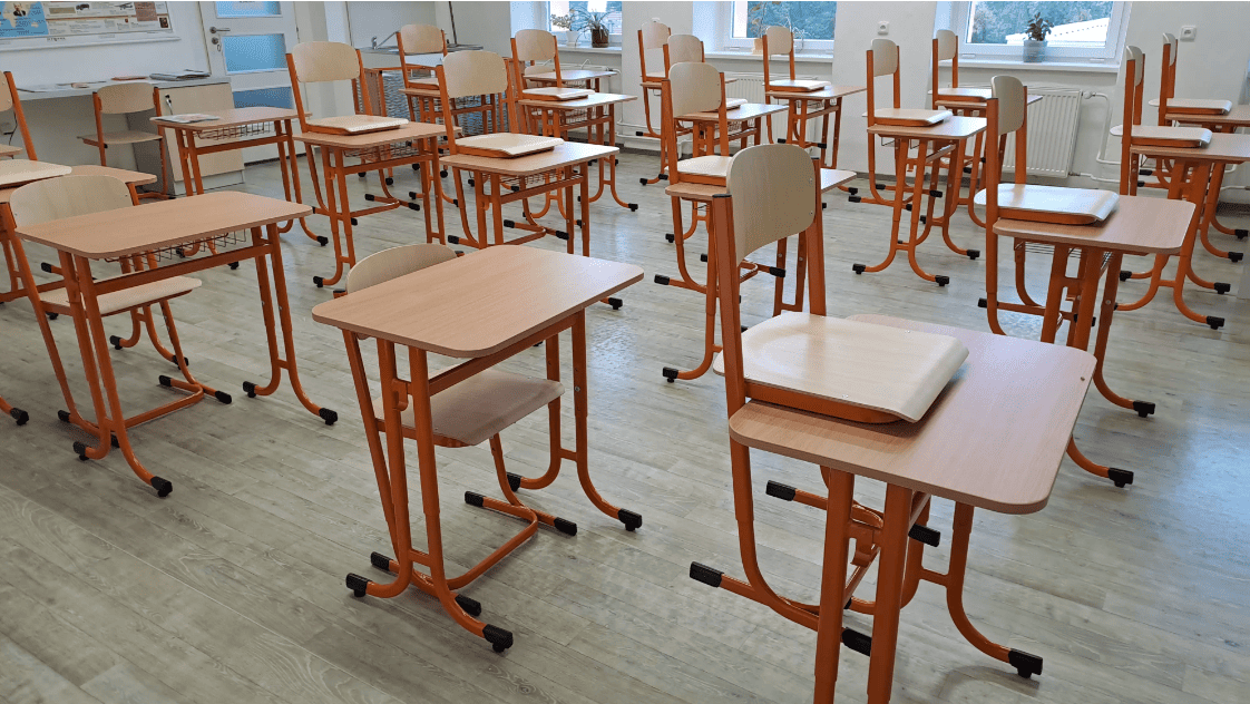 Školní lavice levné